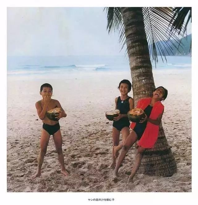 一位日本摄影师36年前偷拍中国孩子，却给我们留下纯真年代