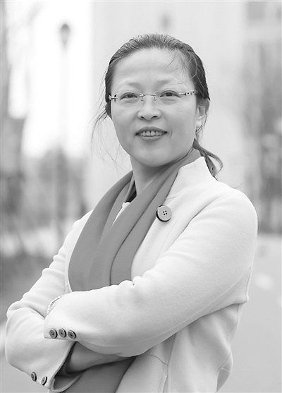 第十届“全国高校辅导员年度人物”事迹扫描