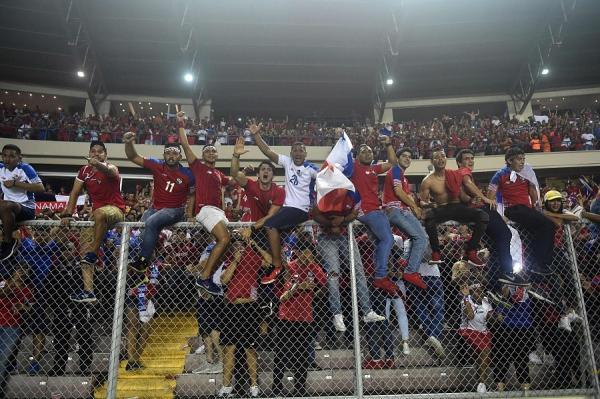 关于巴拿马世界杯（1：6输了，巴拿马球迷却很开心！努力了80年，才站在这里和你们踢世界杯……）