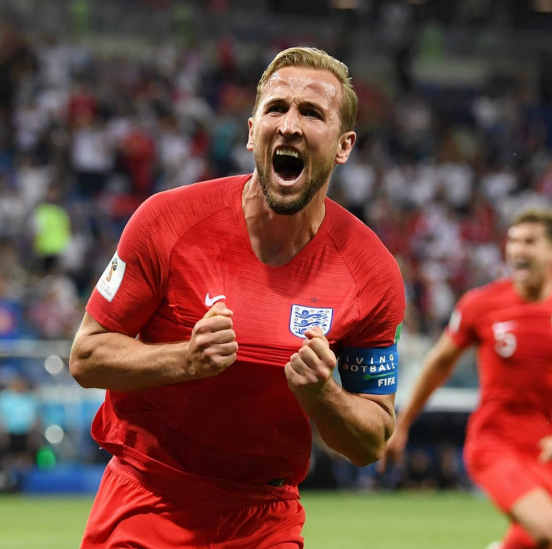 哈里凯恩世界杯图片(图集:超越c罗,哈里·凯恩登顶世界杯射手榜)