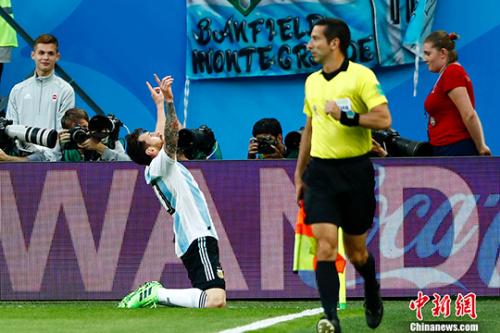 梅西罗霍建功！阿根廷2：1战胜尼日利亚惊险晋级