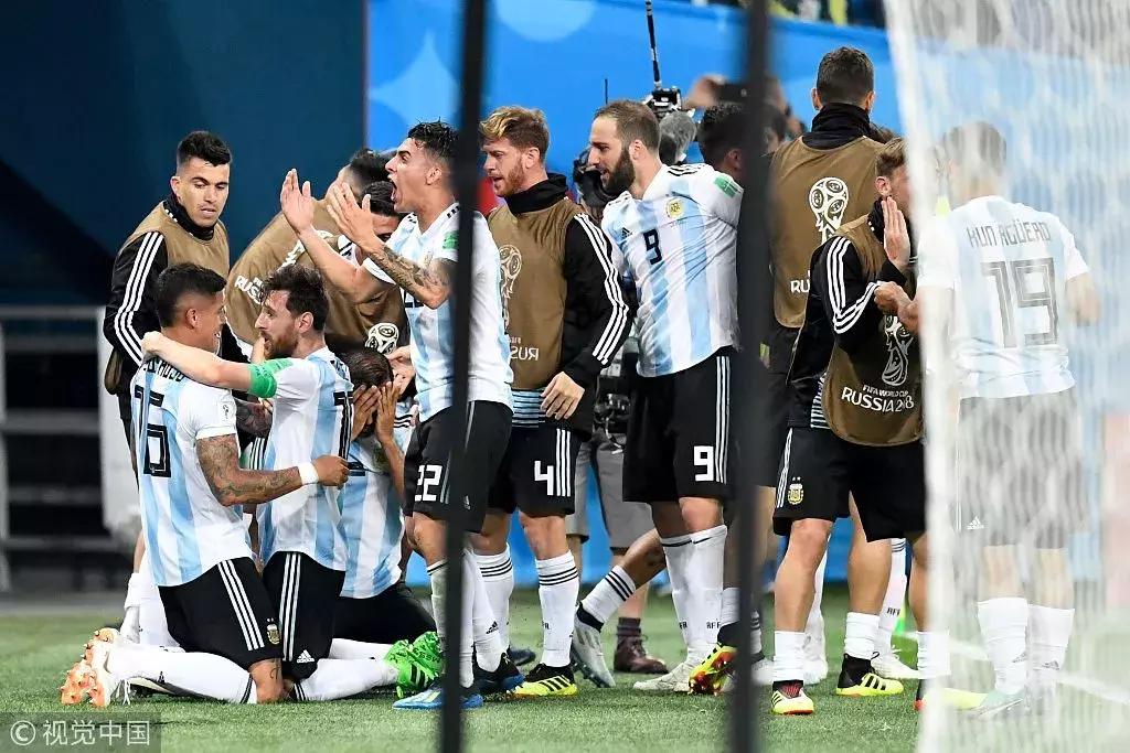 阿根廷2:1战胜尼日利亚，绝境重生，小组出线！朋友圈都哭了