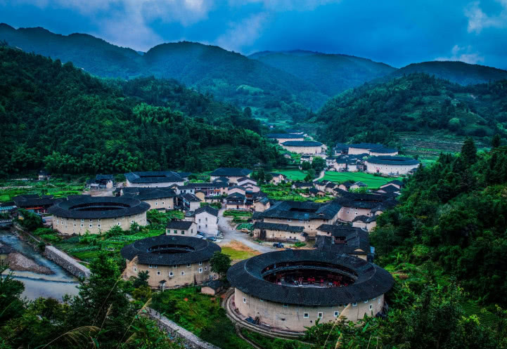 2018年使用全国一卷的十个省份一本线排名，你的省份排第几？