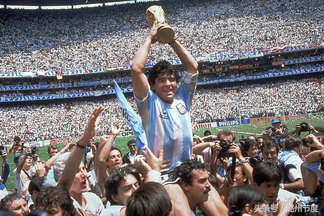 1986世界杯阿根廷赛程表(世界杯与战争：阿根廷1982年在战场上失去的1986年在球场上赢回来)