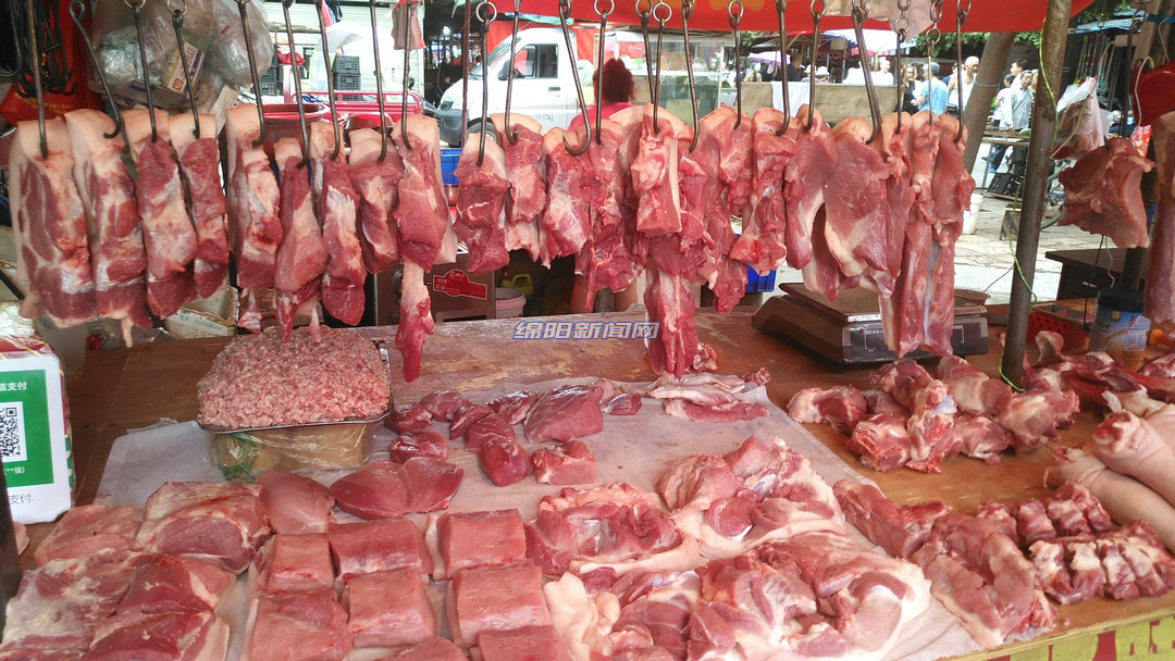 天太热“二师兄”都瘦了 绵阳城区猪肉价格为什么这么低？