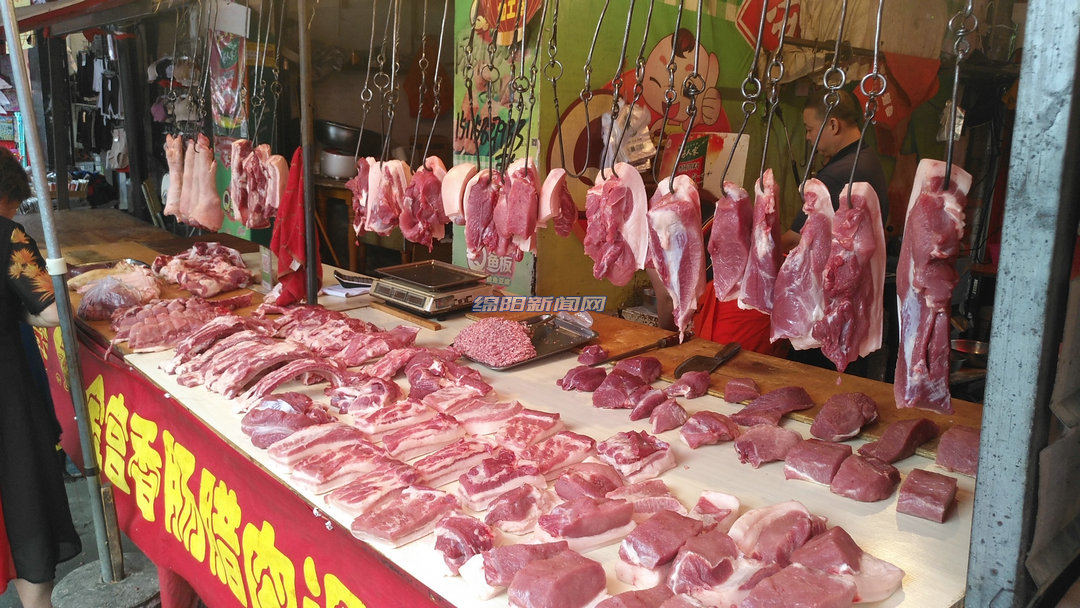 天太热“二师兄”都瘦了 绵阳城区猪肉价格为什么这么低？