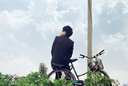 关于“看”的英语表达-笑傲英语网