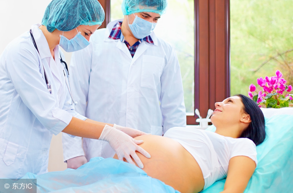 “临产”用英语怎么说？-笑傲英语网