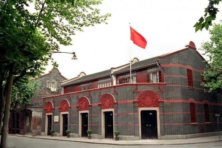 生日快乐，我的党！