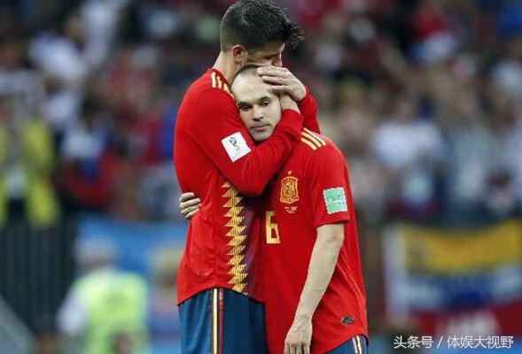 南美世界杯皮克（皮克创国家队耻辱纪录，世界杯上两度送点，这次皇马球员没能救他）