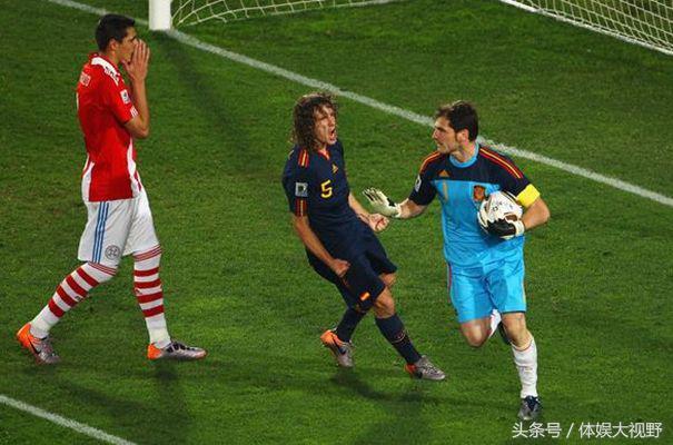 南美世界杯皮克（皮克创国家队耻辱纪录，世界杯上两度送点，这次皇马球员没能救他）