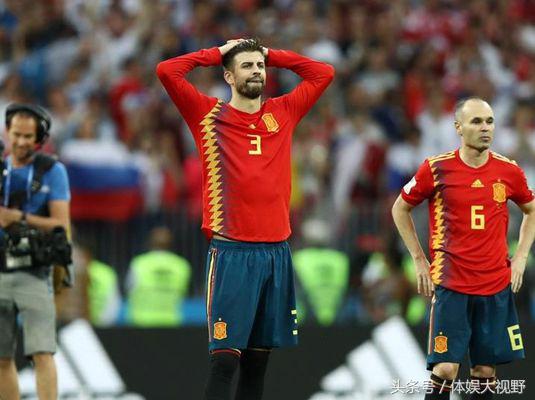 南美世界杯皮克（皮克创国家队耻辱纪录，世界杯上两度送点，这次皇马球员没能救他）-华海博客