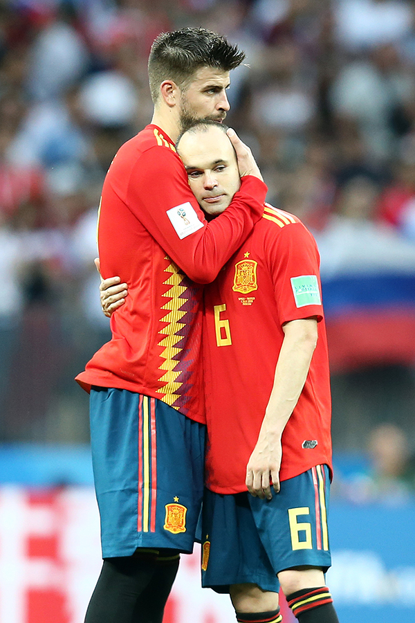 西班牙杯决赛上阵成疑(2008-2018，伊涅斯塔告别，西班牙的无敌真正远去了)