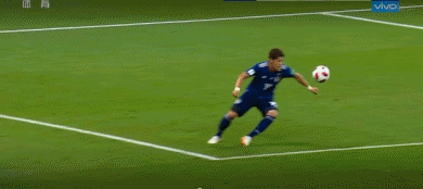 比利时vs日本（沙兹利压哨绝杀，比利时两球落后3-2逆转日本）