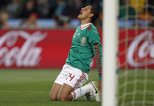 墨西哥足球埃尔南德斯(连续7次折戟16强，墨西哥足球为什么如此“命苦”？)