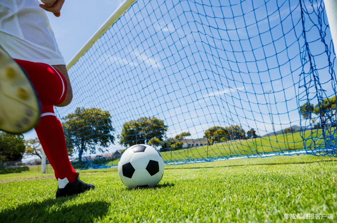 世界杯皇冠信用盘（法眼看球l借朋友30万，因为微信上三句话，他一分钱也没要回来）