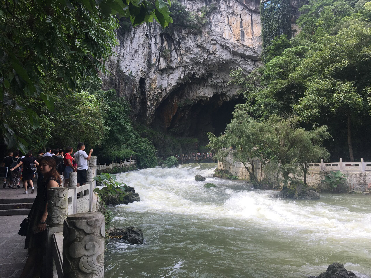 汉腾世界杯测评(贵州乾骏冠航汉腾“车风景”发现之旅——云峰屯堡、龙宫自驾游)