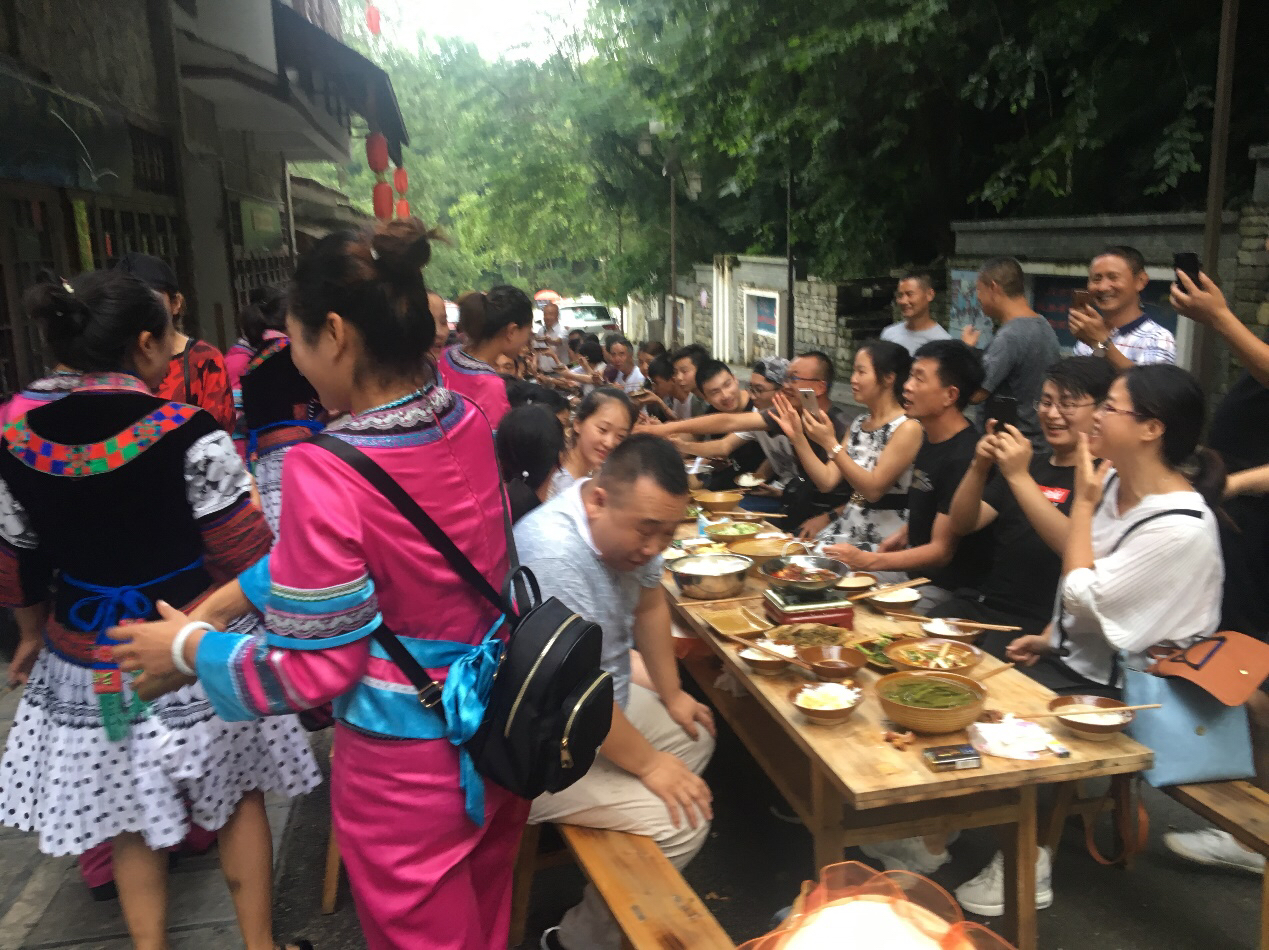 汉腾世界杯测评(贵州乾骏冠航汉腾“车风景”发现之旅——云峰屯堡、龙宫自驾游)