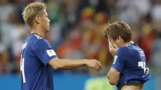 世界杯日本拿多少黄牌(世界杯赛场上的日本队，输了比赛却赢得了世界的尊敬！)