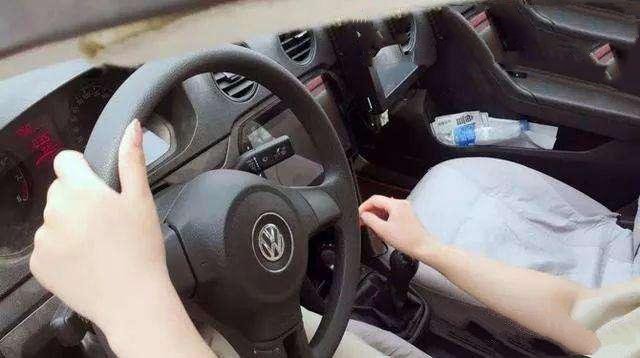 汽车起步抖动常见原因解析