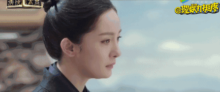 “被高估”的5位女演员，赚钱赚到手软，有人却拿不出像样的作品