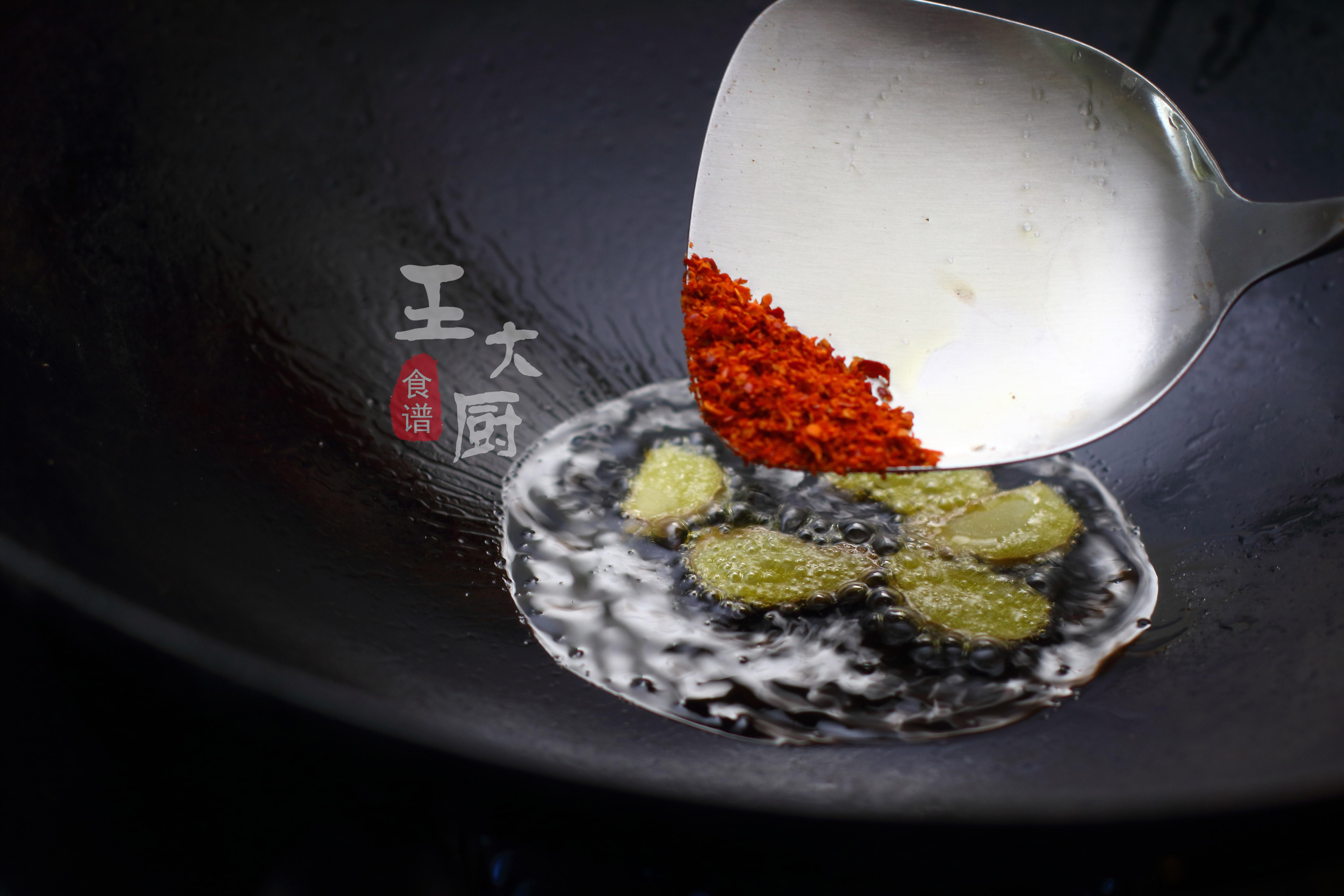 黃燜雞米飯的做法,黃燜雞米飯的做法 最正宗的做法