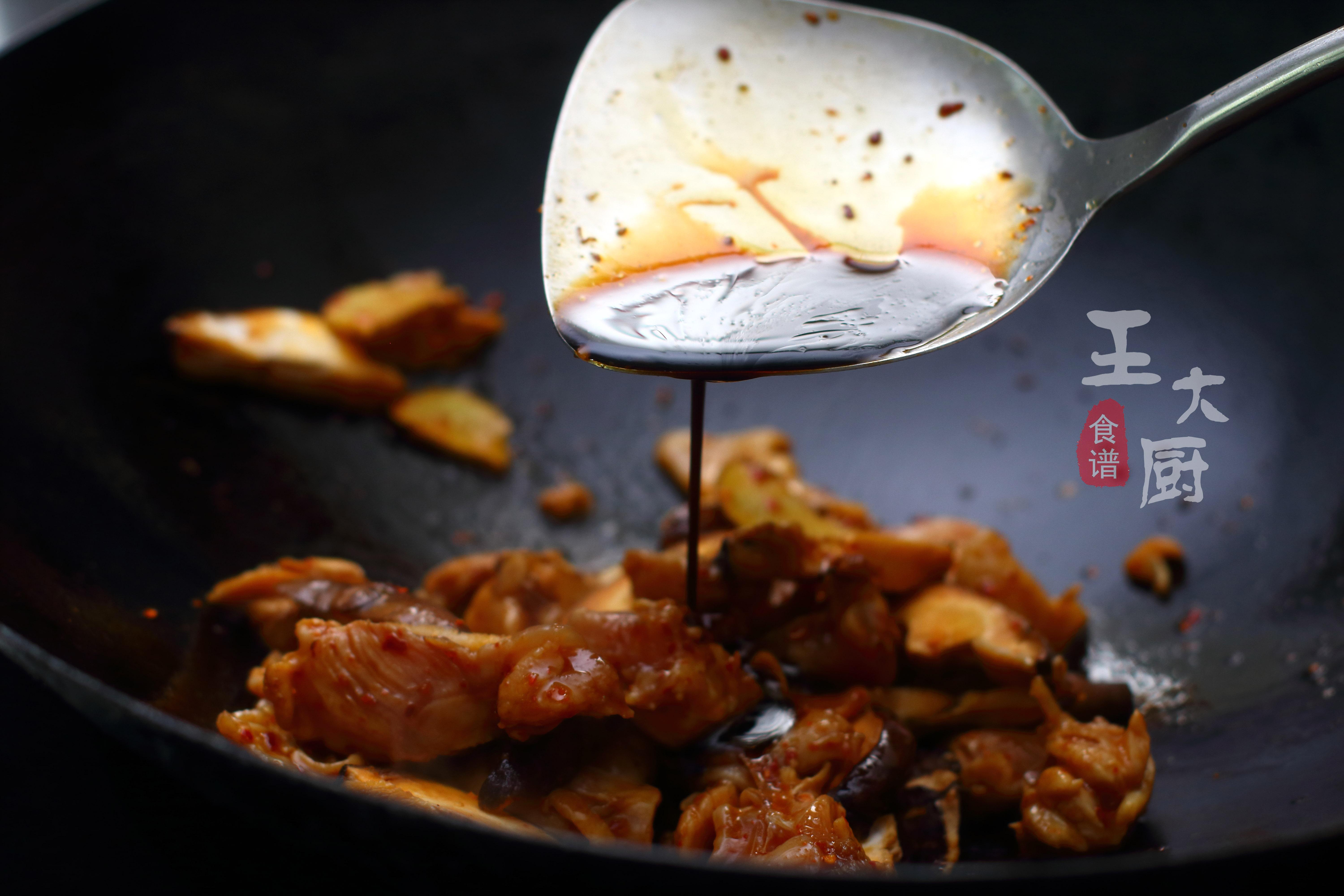 黃燜雞米飯的做法,黃燜雞米飯的做法 最正宗的做法