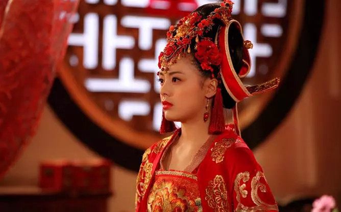 刘萌萌 饰 琼花公主,隋文帝爱女,隋炀帝杨广的妹妹.