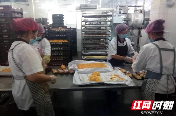 网传金罗莎用棉花当肉松 常德食药监部门已介入