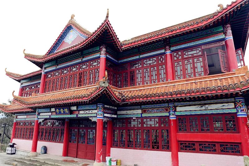 奇香楼△丘比特广场△阳光梦幻王国俯视景区内的220亩心形花海景观