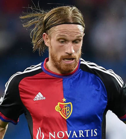 018年俄罗斯世界杯（2018世界杯被红牌罚下的4位球星，他们所在的队伍都未能进四强）