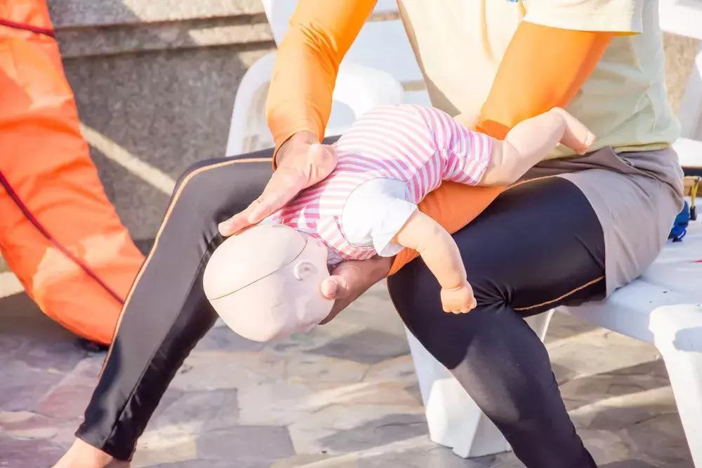 孩子为什么会出现肠脹氣？该如何解决？