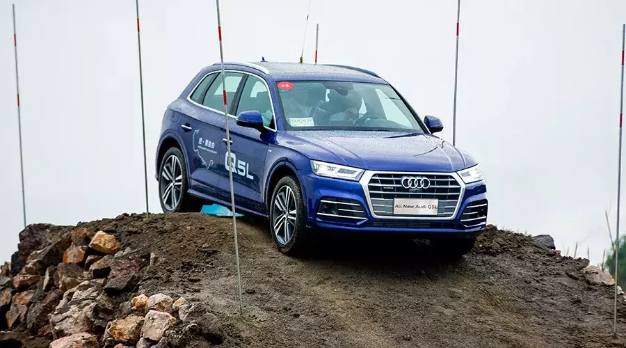 更换了多片离合器的quattro ultra四驱,奥迪Q5L还能越野吗?