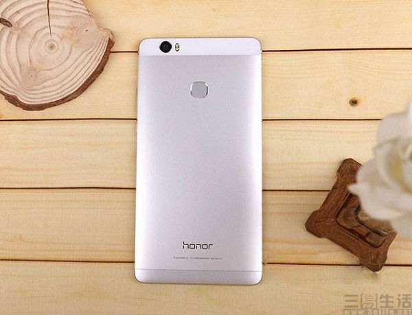 火箭 掘金 直播(大屏手机重新现身,可能还是市场太冷惹的祸)