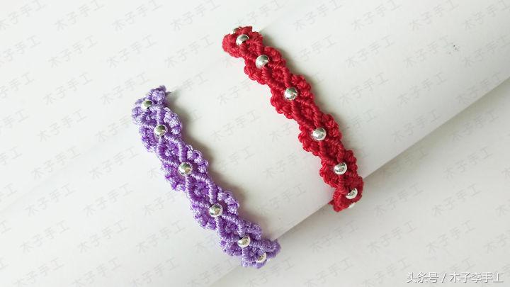 红绳手链(这么简单的红绳手链，自己在家就能做，你确定你还要到外面买)
