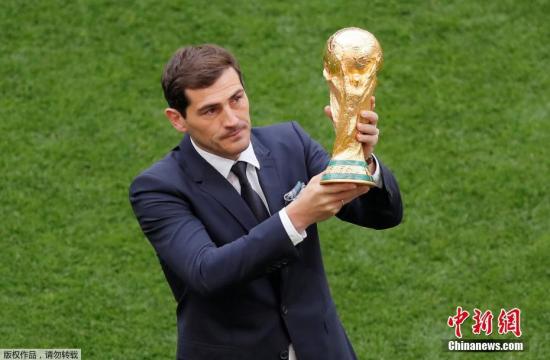 本届世界杯为什么要用银球致胜（从冬季办赛和VAR技术，看世界杯历史之变迁）