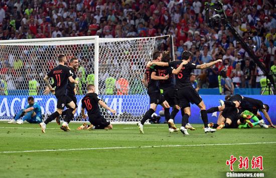 本届世界杯为什么要用银球致胜（从冬季办赛和VAR技术，看世界杯历史之变迁）