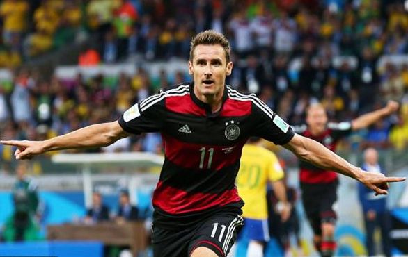 世界杯冠亚季领奖台（速度非最快！41岁球星拿满世界杯冠亚季军，却有一人比他快8年）