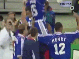 1998年法国世界杯半决赛（绿茵经典！回顾1998年世界杯半决赛法国2-1克罗地亚）