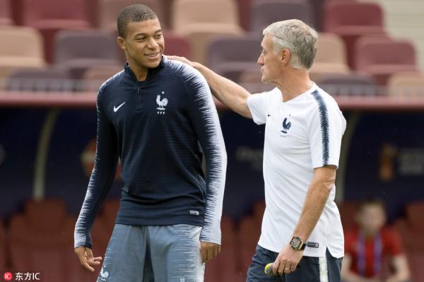 今晚是世界杯最后一晚吗（俄罗斯世界杯今夜11时决战，澎湃全视角与你共候历史）