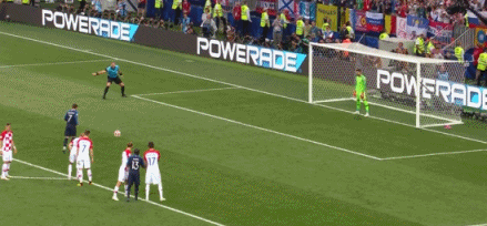 1988年世界杯决赛视（88年来最戏剧性世界杯决赛，点球成为争议话题，门将低级失误）