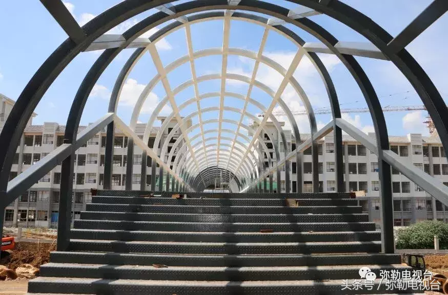 “四中学生打死人了!”弥勒疯传!真的吗?