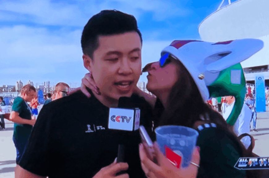 老梁說世界杯德國0（趣事：央視世界杯解說金句，洪鋼經歷黑暗10分鐘，徐陽話中有深意）