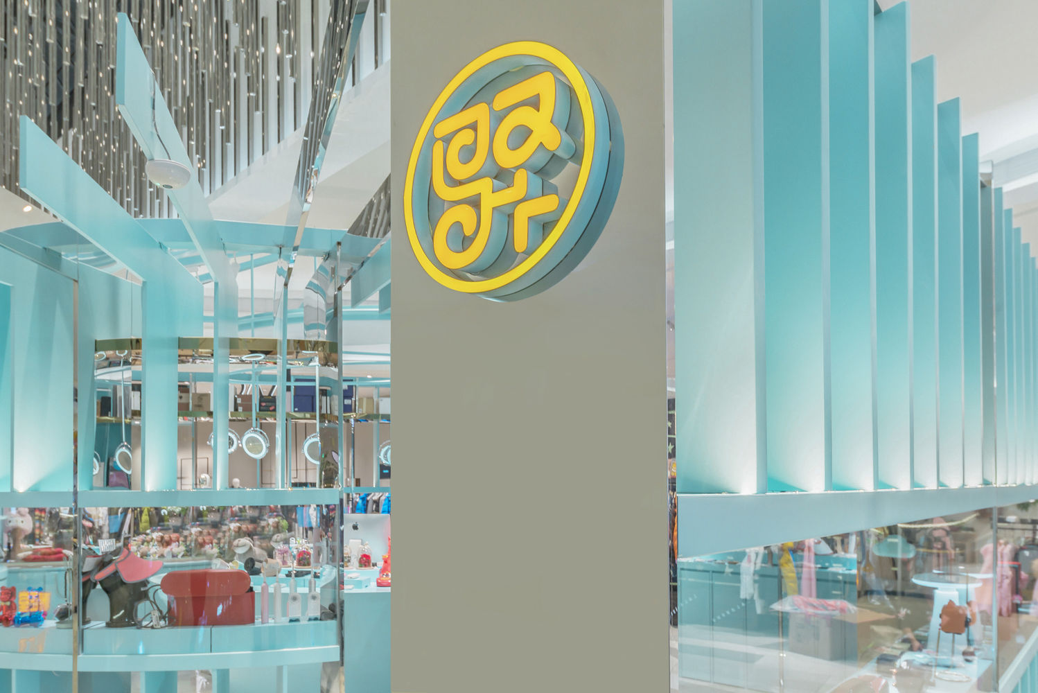 店铺装修成这样，生意能不好吗？