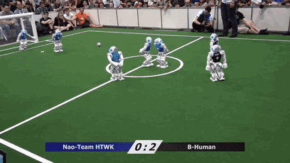 机器人足球世界杯重播（“国足”夺冠！2018机器人世界杯4：0完胜美国队！）