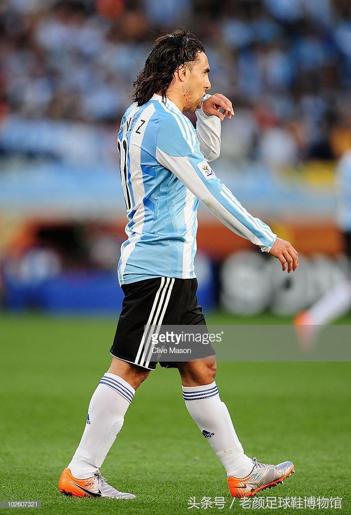 南非世界杯决赛的第一个进球是谁（南非世界杯耐克战靴回顾，ctr有始有终，居然还有魔笛的最爱刺客3）