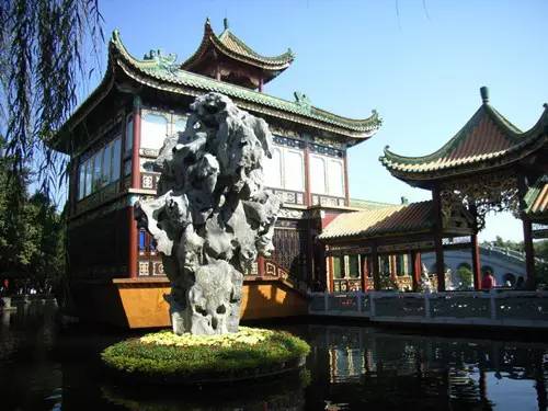 广州番禺必游景点TOP5推荐：欢乐世界、长隆水上乐园、宝墨园、莲花山、大夫山森林公园