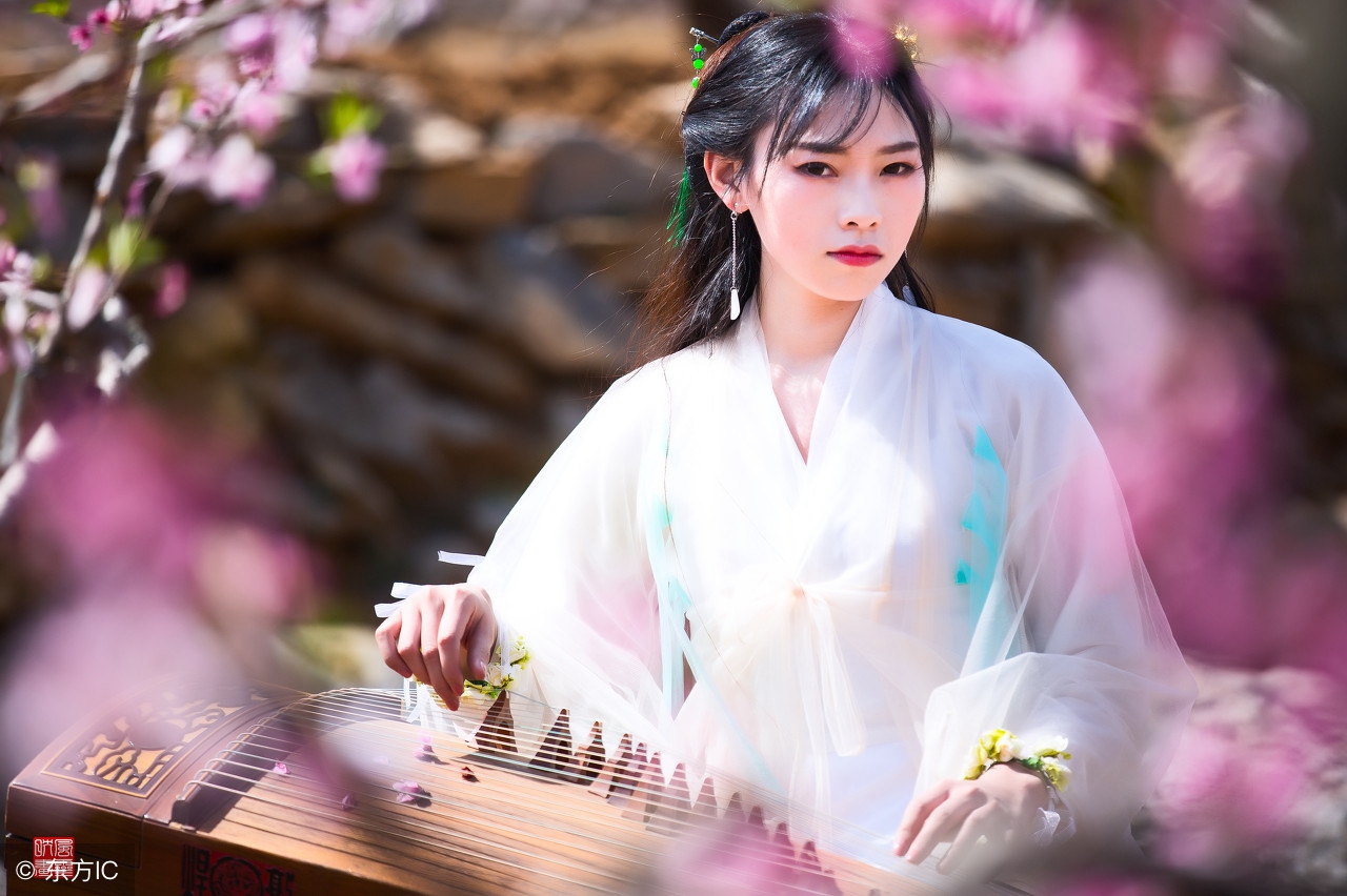 词中情思千千万，此间20首最是缠绵：酒醒何处？杨柳岸，晓风残月
