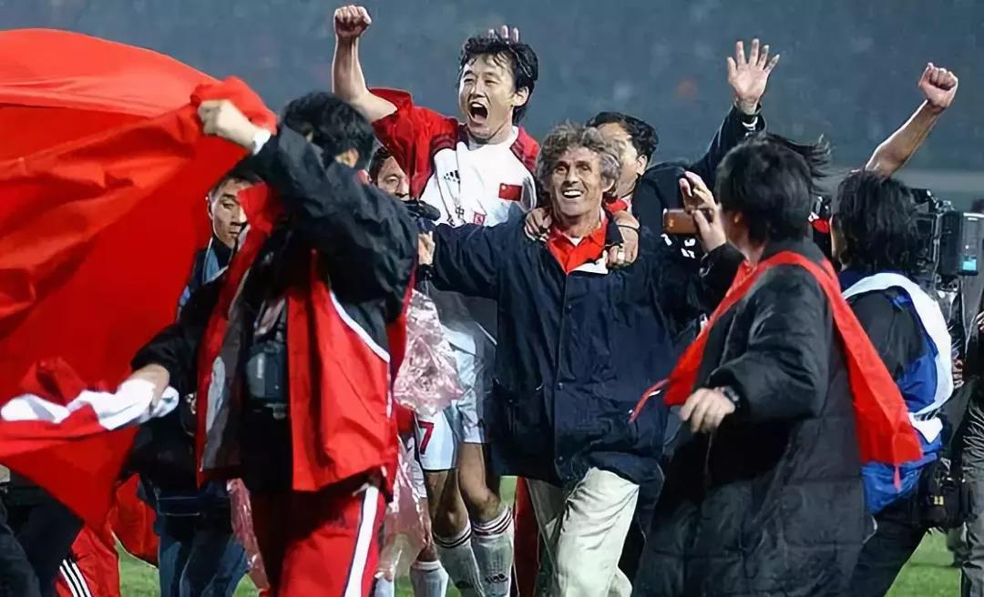 俄罗斯世界杯为什么这么小球（世界杯到底为俄罗斯带来了什么？）