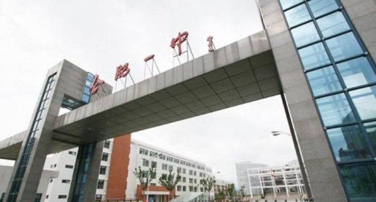 2018高考状元“身份”公开！毫无疑问，除了家世，就读学校都很牛